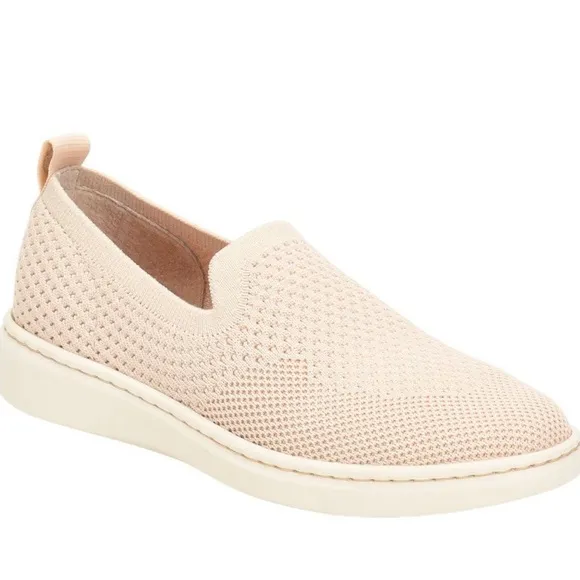 NWT Born Patton Slip-On Shoes