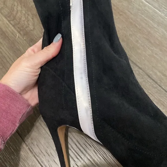 NWT BURJU Speechless Ankle Bootie Open Toe Stretch Ankle Boots | Black 12