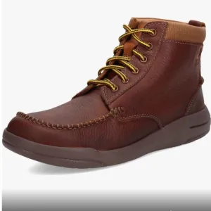 NWT Clark’s Leather Boots
