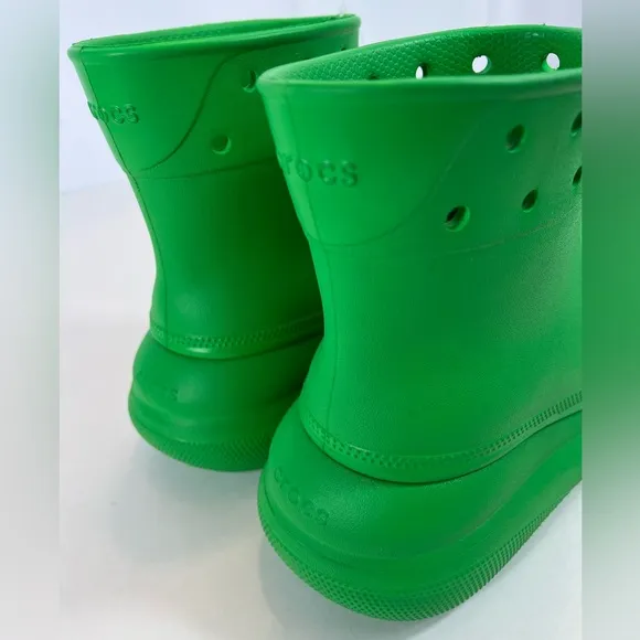 NWT - CROCS Unisex Crush Rain Boots in Green NO BOX