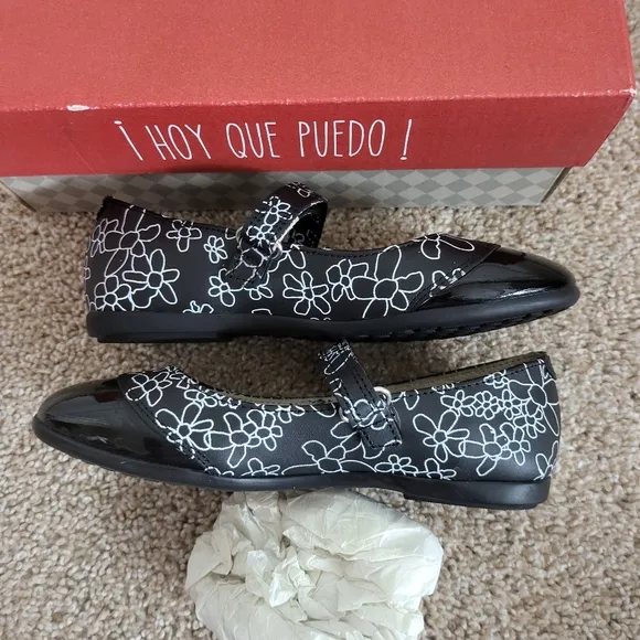 ♥️NWT♥️ DOGGI GIRLS LEATHER DRESS SHOES