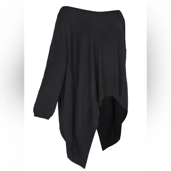 NWT Kozan Size S/M Sweater in Black