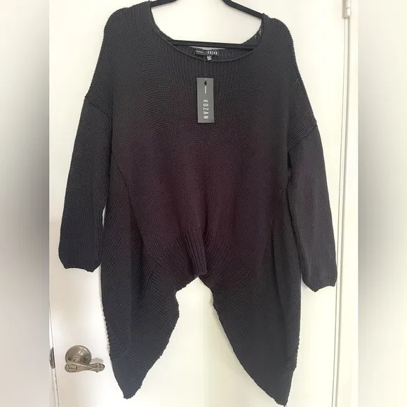 NWT Kozan Size S/M Sweater in Black