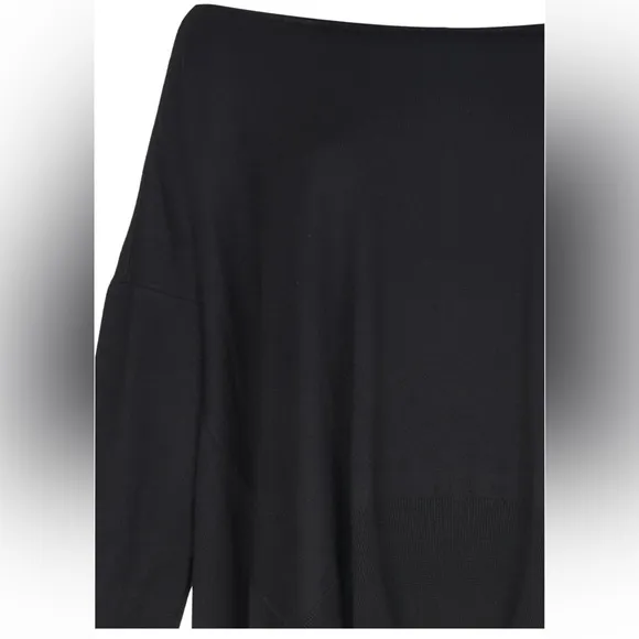 NWT Kozan Size S/M Sweater in Black