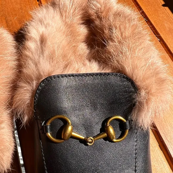 NWT Leather and rabbit fur mules shoes Size 8