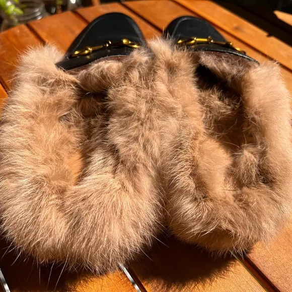 NWT Leather and rabbit fur mules shoes Size 8