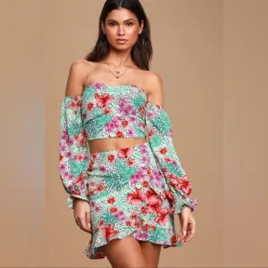 NWT Lost &amp; Wander Flower Power Skirt
