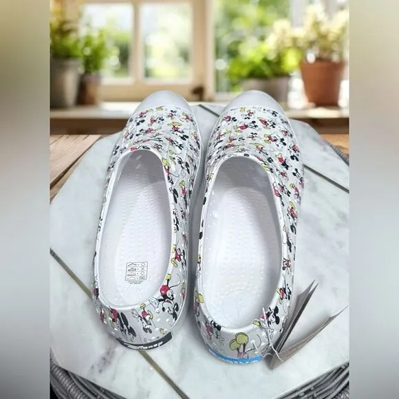 NWT Native X Disney Jefferson Mickey Mouse Water Shoes size Mens 11 Women’s 13