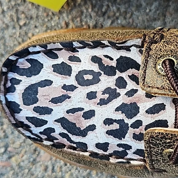 NWT NEW Twisted X Distressed Leopard Boat Shoe Driving Moc Size 13