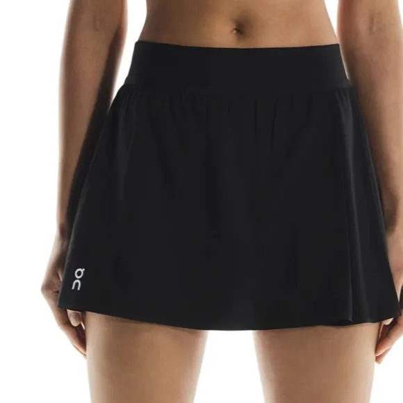 NWT [On Running] Court Pleated Athletic Tennis Skirt Skort in Black Women’s XXL