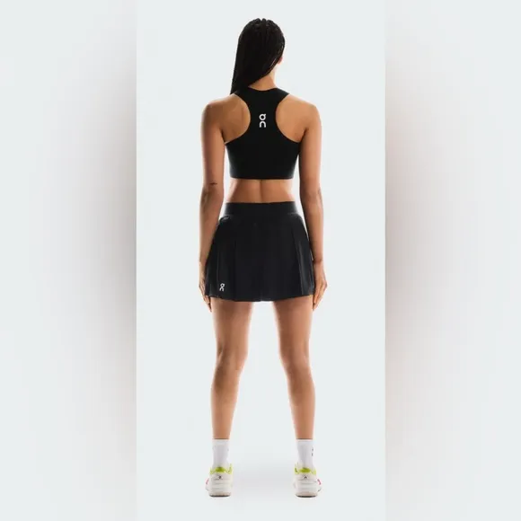 NWT [On Running] Court Pleated Athletic Tennis Skirt Skort in Black Women’s XXL