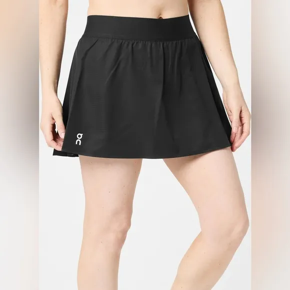 NWT [On Running] Court Pleated Athletic Tennis Skirt Skort in Black Women’s XXL