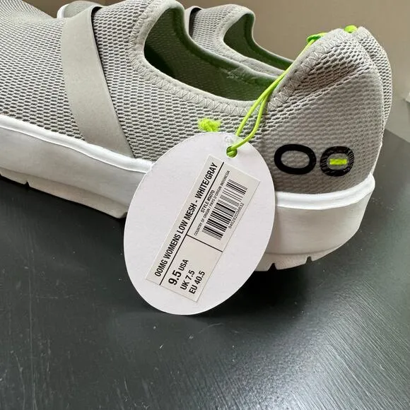 NWT Oofos Women's 00MG Low Mesh Light Gray Slip-on Comfort Shoes Size 9.5
