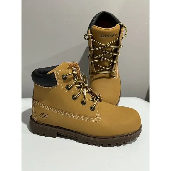 NWT Skechers Mecca Mitigate Boy's - size 5 Hiking Ankle Boots Adventure Outdoors