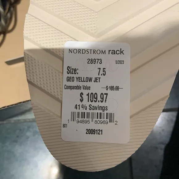 NWT Sorel Hi-Line Hiker waterproof boots size 7.5