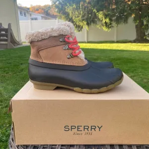 NWT Sperry Women's Saltwater Alpine Water Resistant Bootie Boots Shoes(Sz. 8)