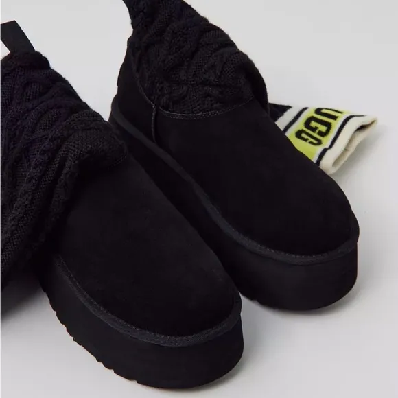 NWT UGGS Sweater Letter Tall Boots