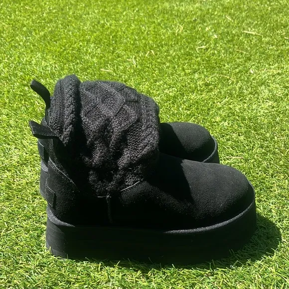 NWT UGGS Sweater Letter Tall Boots