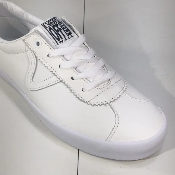 NWT Vans Sport Low Top Skateboard Shoes Men’s 10