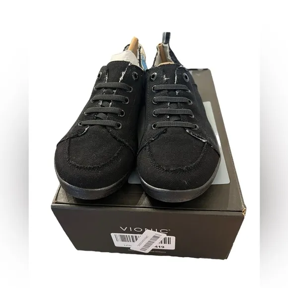 NWT Vionic Beach Women’s Pismo Casual Sneakers in Black Denim in size 10