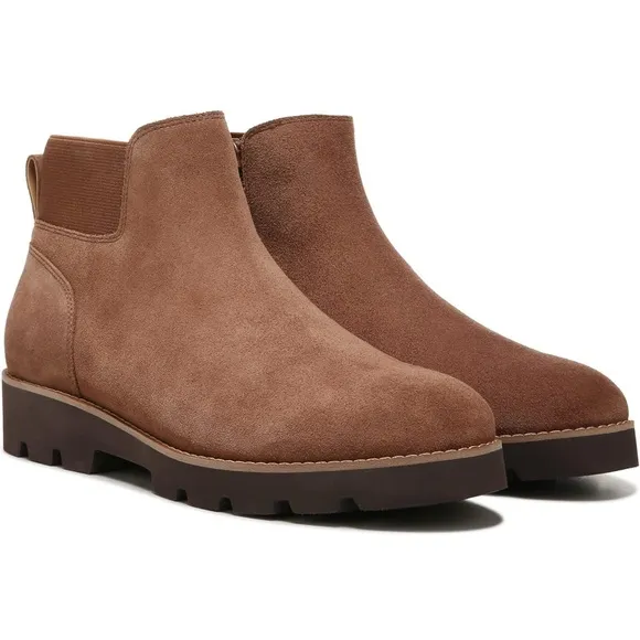 NWT Vionic Charm Brionie Chelsea  Ankle Boots That Include Three-Zone Comfort