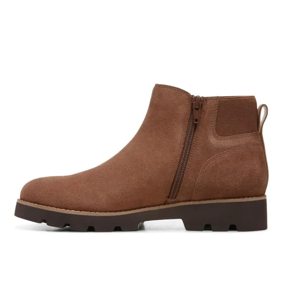 NWT Vionic Charm Brionie Chelsea  Ankle Boots That Include Three-Zone Comfort