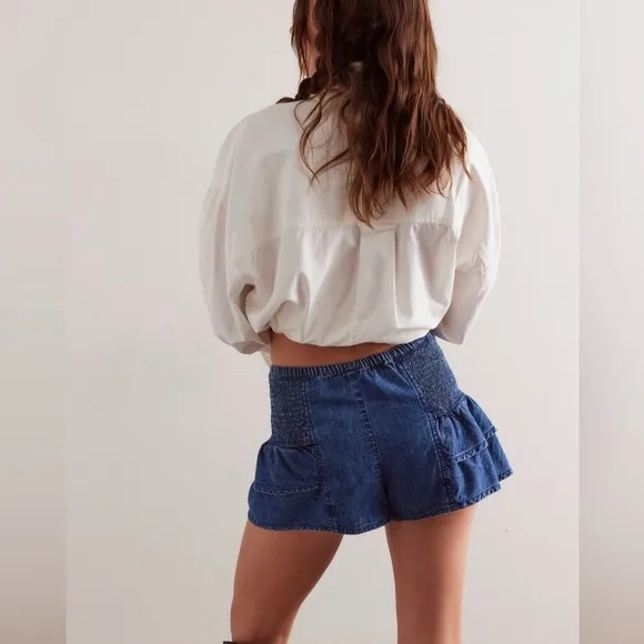 NWT We The Free Alani Pull-On Chambray Shorts: Barrier Reef Blue Size Medium