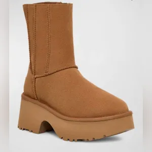 **NWTB**UGG New Heights Suede Zip Boots