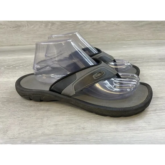 Oakley 10113-007 Men's US 9 Gray Synthetic Slip-On Beach Flip Flop Thong Sandal