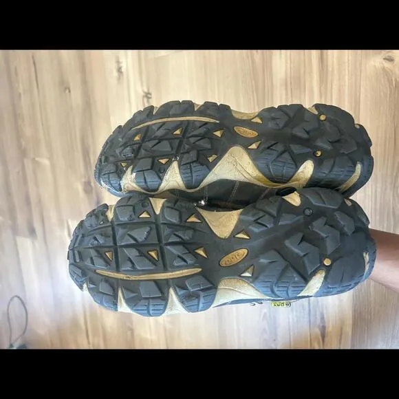 Oboz Men's Hiking Boots - Durable &amp; Comfortable