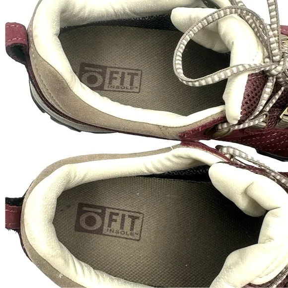 Oboz  Sapphire Low B-Dry  Hiking Shoe  - Women's  Red Hiking Shoes  - SIZE 10