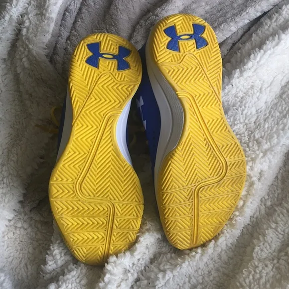 Official Steph Curry Under Armor Basketball shoes