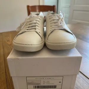 Oliver Cabell Men's White Sneakers