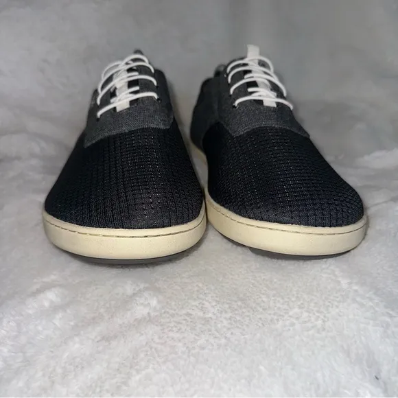 Olukai 10.5 Nohea Moku No Tie Boat Shoe Sneaker Black Barefoot Comfort Casual