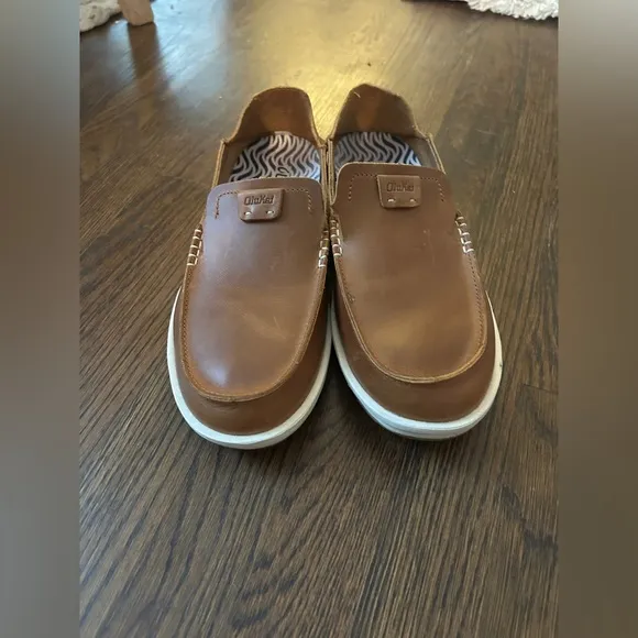 OLUKAI Kakaha Kākaha Men's Leather Slip-On Drop-In Heel Loafers Shoes size 9.5