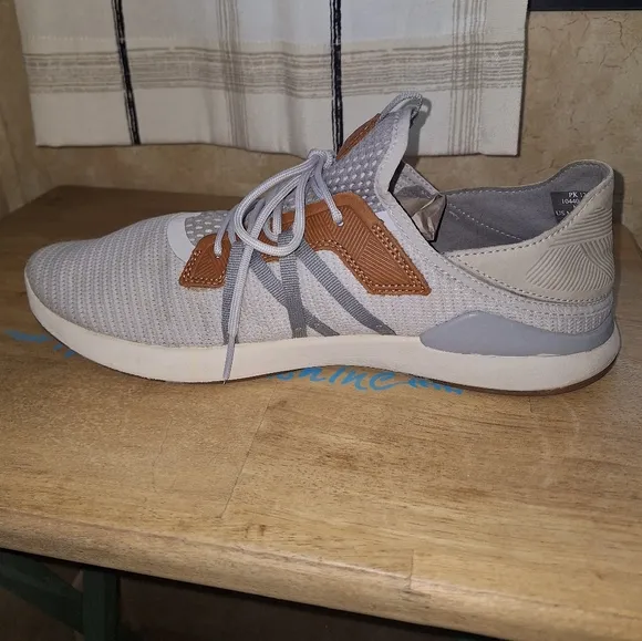 Olukai Men's Mio LI Gray and Brown Athletic Shoes In A Size 11.5. Pre-loved
