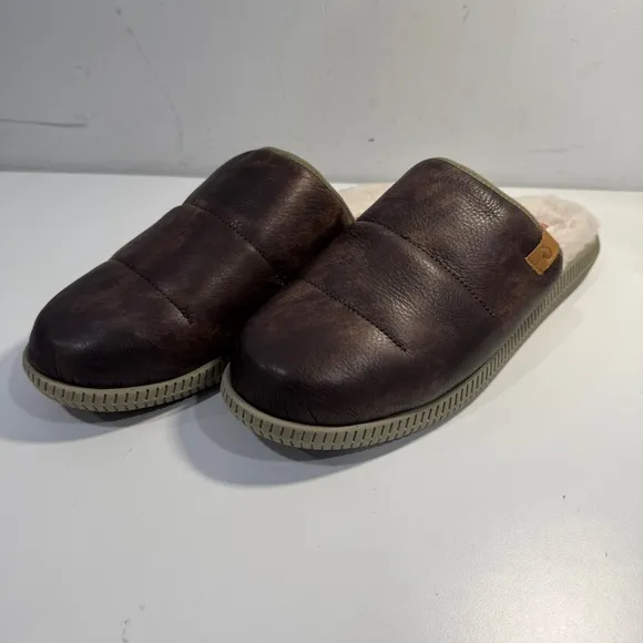 OluKai Mua Ili Slip On Mules Slides Brown Leather Faux Fur Lined Shoes Men’s 13