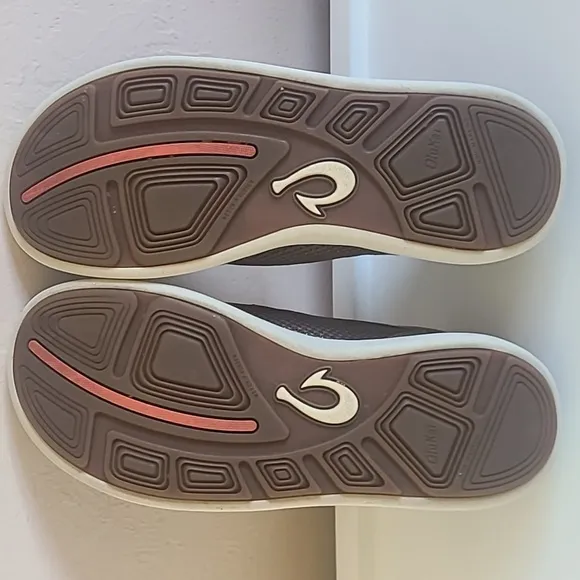OluKai Nohea Pae Slip On Sneakers Comfort Shoes Color Mustang Size 8.5 EU 41.5