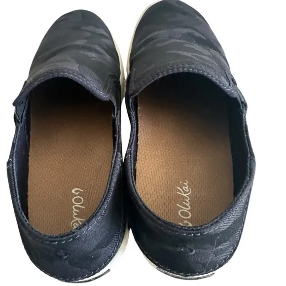 OLUKAI PEHUEA PA’I SLIP ON LAVA ROCK KE AU CAMO SHOES SIZE 7.5