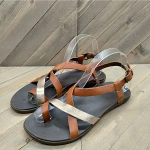 Olukai Upena Brown Gold Strappy Leather Sandals‎ Womens Size 7 Beach Hawaii