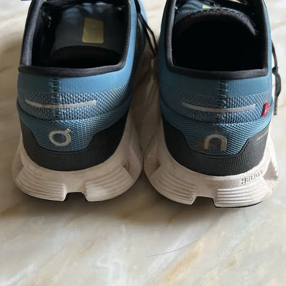 On Cloud 5 Shoes Mens Sz 8 Midnight Blue Athletic Running Sneakers Trainer