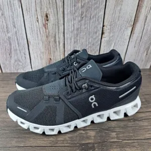 On Cloud 5 Slip On Bungee Lace Running Shoes Black White Women's Sz 9.5 (GUC)