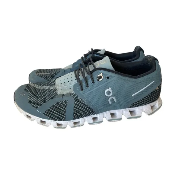 On Cloud Women's Sneakers in Tide/Magnet