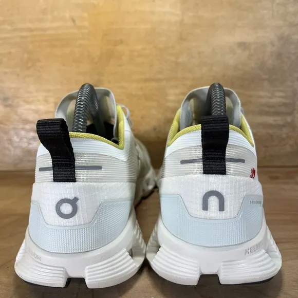 On Cloud X Shift LIGHTWEIGHT Womens Size 10 Running Shoes Sneakers White Acacia