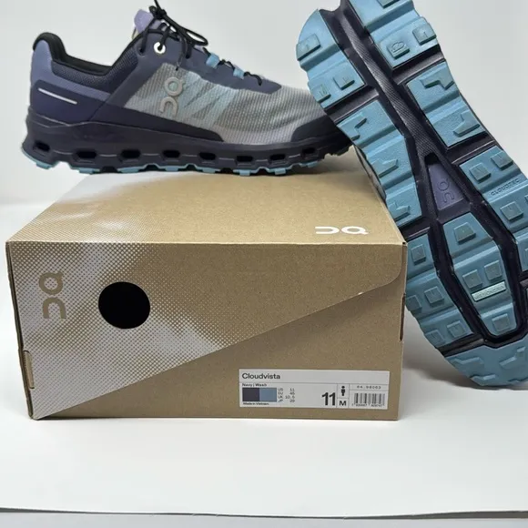 On Cloudvista Men’s Size 11D Trail/Walking Shoes Navy / Wash ••NEW IN BOX••