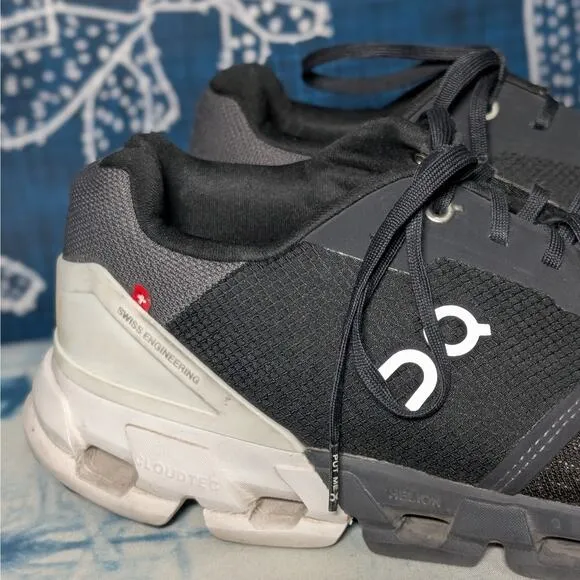 On Running Cloudflyer 4 Sneakers Shoes Black White Men's Size 11