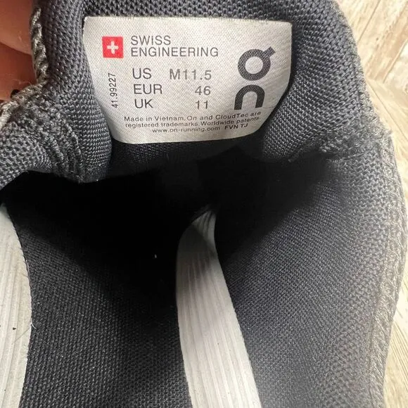 On Running‎ Cloudswift Performance  Black Yellow Swiss Engineering Mens 11.5