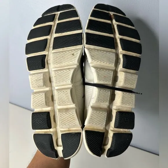 ON Women's Running Black and White Cloud X Shoes size 9.5