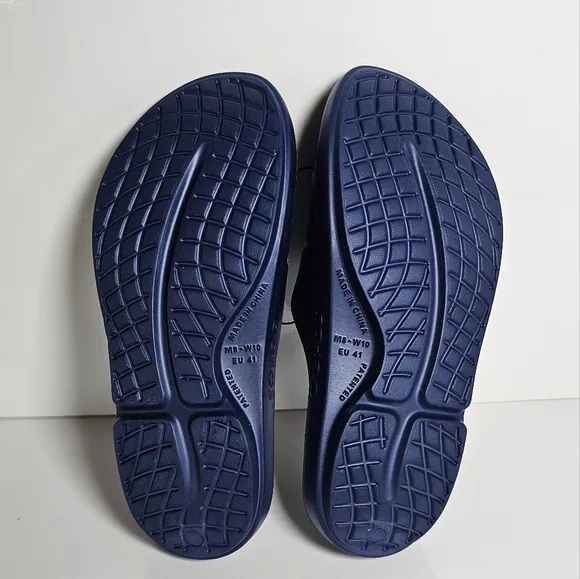 OOFOS OOahh Sport Slide Sandal, Navy White Men's Size 8 NWT