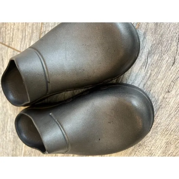 OOFOS OOclogg Black Mules Clog Slip On Shoes‎ Womens Size 7 Breathable Mens 5